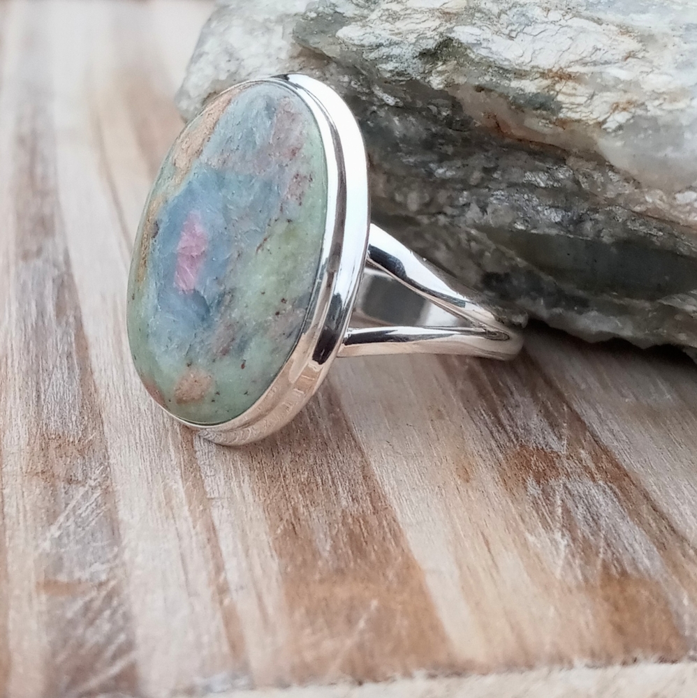Ruby In Fuchsite Ring - image 6